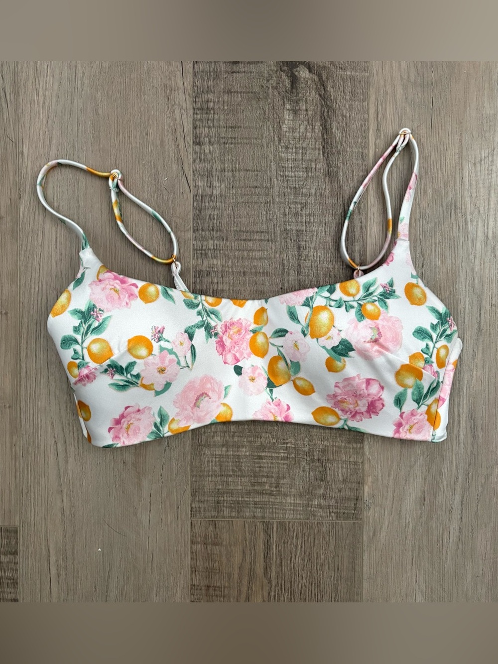 Victoria’s Secret Bikini Top Size M